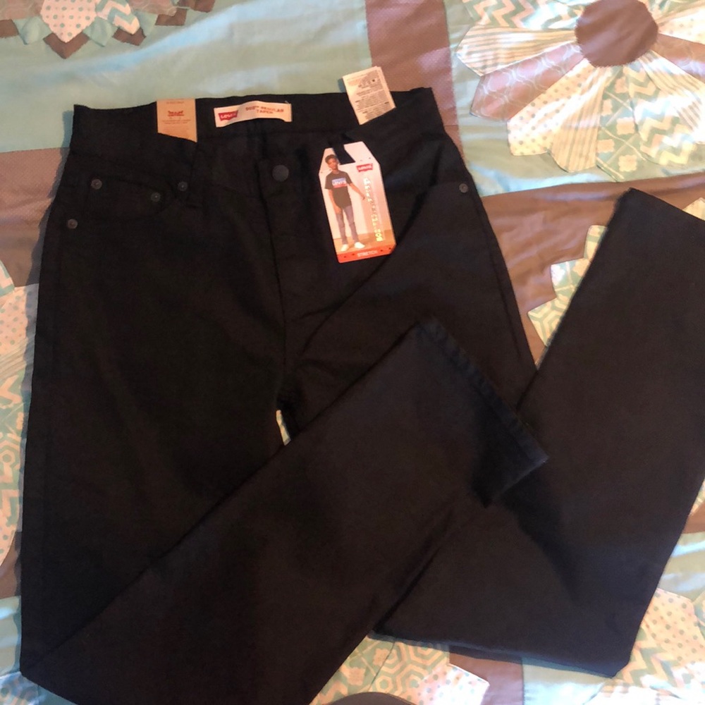 NWT size 18 boy black Levi’s jeans